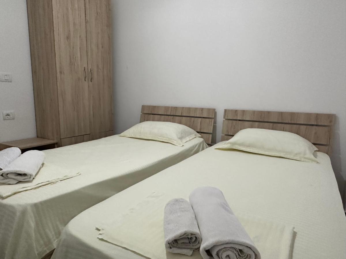 Eme Apartments - Kompleksi Lura 2 Gjiri I Lalzit Durrës Kültér fotó