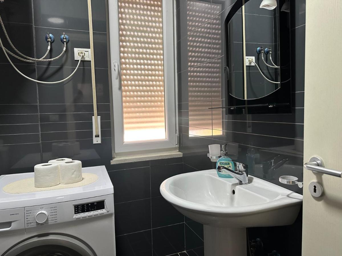 Eme Apartments - Kompleksi Lura 2 Gjiri I Lalzit Durrës Kültér fotó