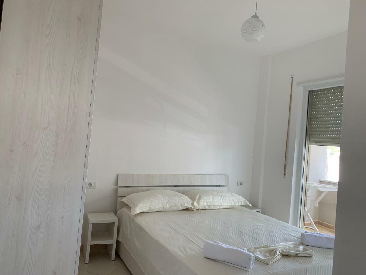Eme Apartments - Kompleksi Lura 2 Gjiri I Lalzit Durrës Kültér fotó